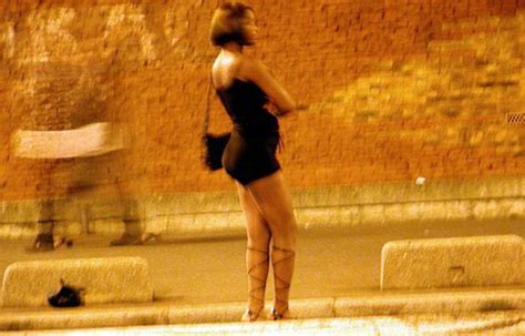 Trouver une prostituée Fosses la Ville