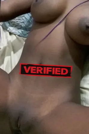 Linda seksi Erotična masaža Kambia