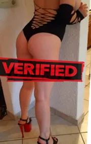 Adrienne sexy Encontre uma prostituta Valadares
